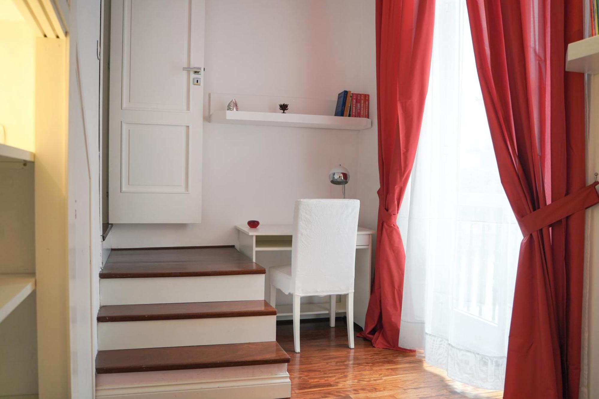 Appartement Chiatamone Premium *