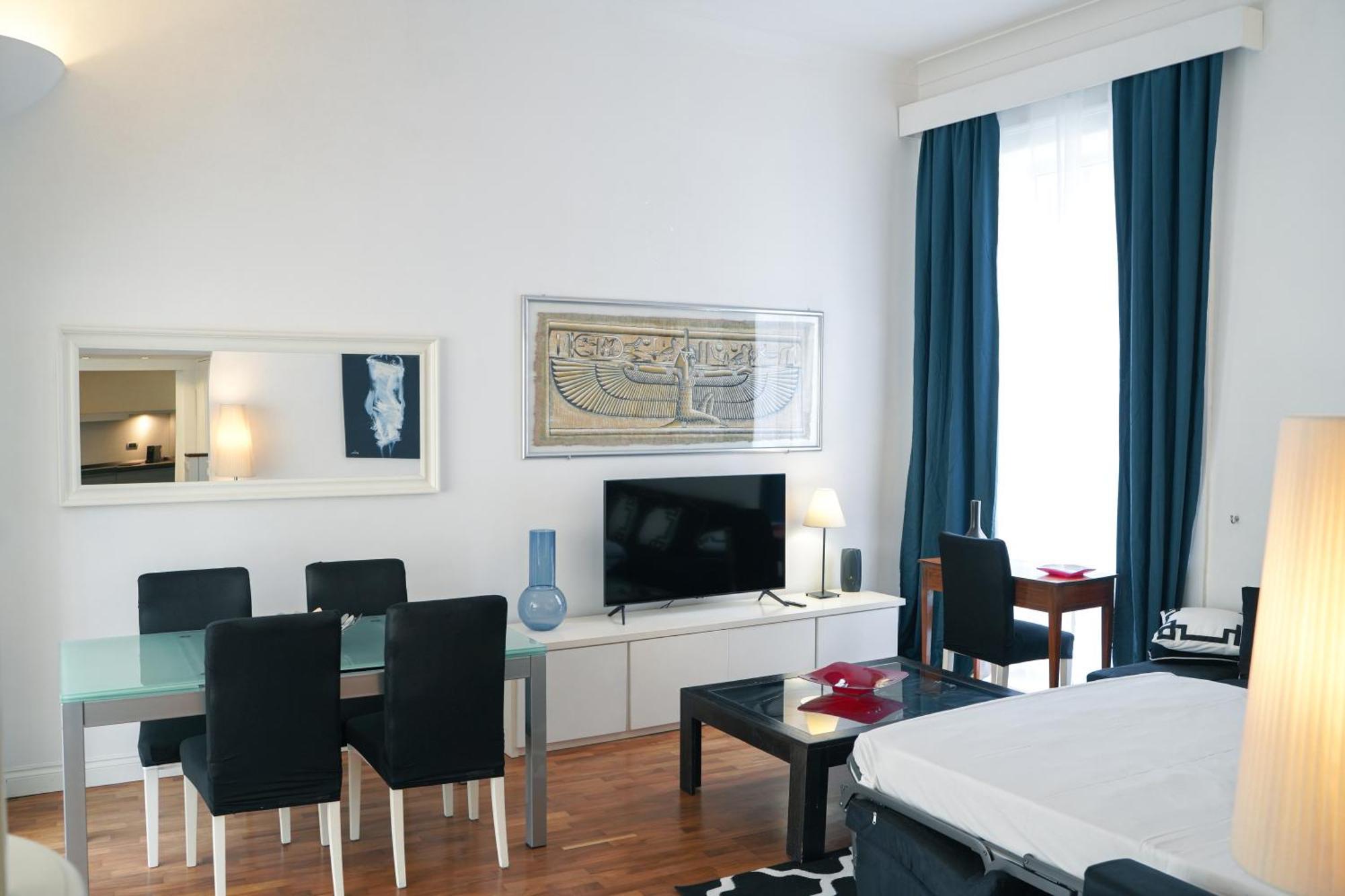 Appartement Chiatamone Premium